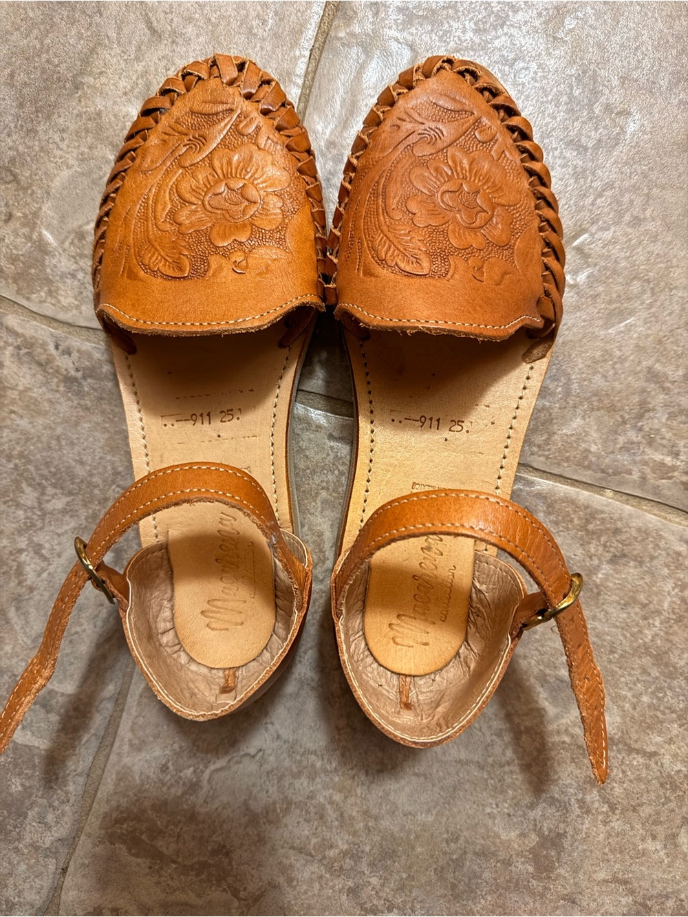 Hand-Tooled Mexican Leather Huaraches Size 8 - Picture 2 of 7